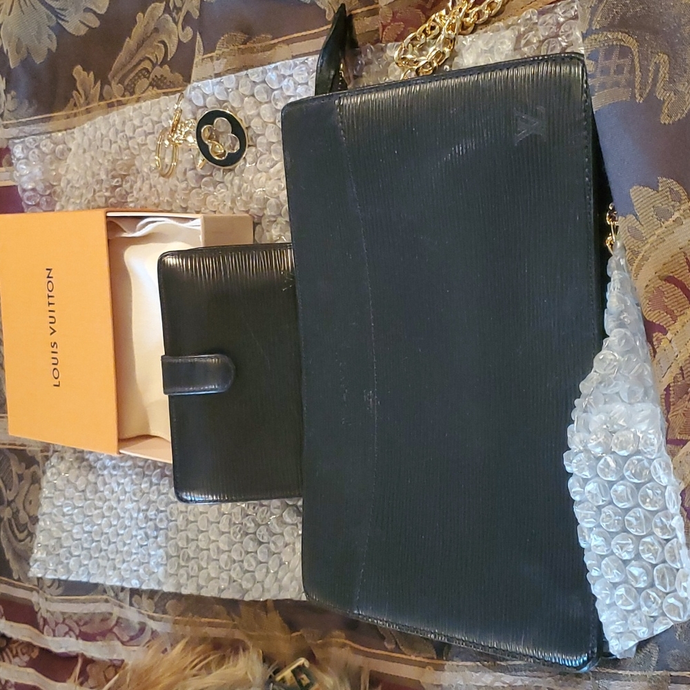 Louis vuitton trio momgram epi homme / wallet key chain cover some flaws box - Picture 15 of 16